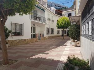 Zdjęcie z galerii obiektu Apartamentos Bluebelle - Marbella w Marbelli
