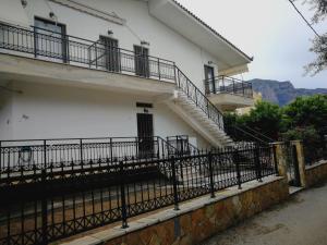 Nespecifikovaný výhled na hory nebo výhled na hory při pohledu z apartmánu