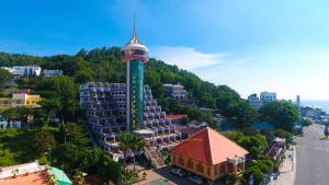 an aerial view of a city with a tower at Hoa Tieu Guesthouse in Vung Tau