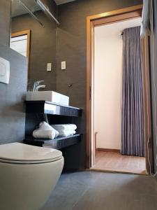 Phòng tắm tại MIO Hotel