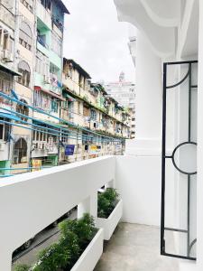 Imagen de la galería de HOOD Hostel, en Yangón