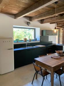 Η κουζίνα ή μικρή κουζίνα στο L'Autre Maison