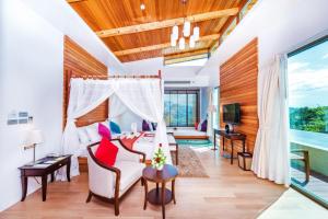 Gallery image of Wyndham Sea Pearl Resort, Phuket in Patong Beach
