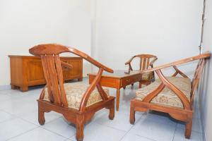 Fotografie z fotogalerie ubytování RedDoorz near Universitas Diponegoro Semarang 2 v destinaci Semarang