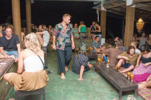 Επισκέπτες που μένουν στο Cheeky Monkey Surf Camp