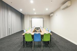 Zona business o sala conferenze di Hotel Citradream Bintaro