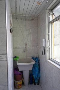 Ванна кімната в Apartamento 3 quartos Rio