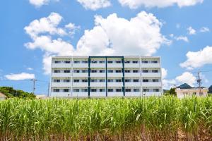 Bangunan di mana terletaknya aparthotel ini +94 gambar