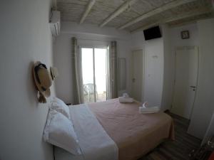 Galeriebild der Unterkunft Fantastic Cycladic Maisonette Olga in Naoussa in Naoussa + 22 Fotos