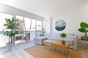 Al-Ándalus Boutique by Madflats Collection, Torremolinos ...