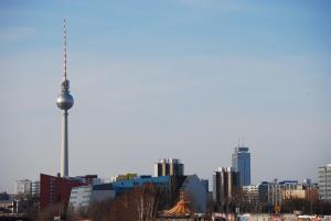 Nespecifikovaný výhled na destinaci Berlín nebo výhled na město při pohledu z hotelu