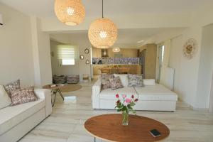 A bed or beds in a room at Rethymno City View Apartment