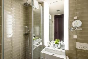 Kúpeľňa v ubytovaní Hotel Moments Budapest by Continental Group