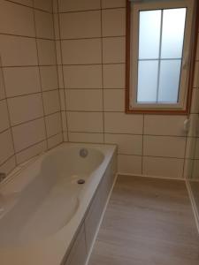 Ein Badezimmer in der Unterkunft Mosel View Old Town Apartments