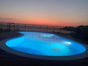The swimming pool at or close to Compass Aparthotel