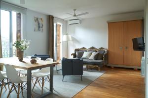 Posedenie v ubytovaní Spacious & Comfortable flat in centric Eixample