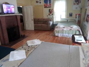 Gallery image of Bulwinkles Place B&B in Souris