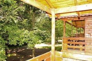 A garden outside Camping Abadesses