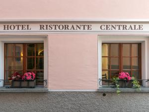 Foto sihtkohas Poschiavo asuva majutusasutuse Hotel Centrale, Typically Swiss galeriist