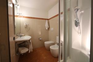 Koupelna v ubytování Grande Albergo Maugeri