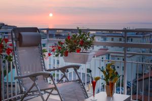 Rõdu või terrass majutusasutuses Le Muse Suite
