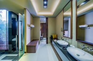 
A bathroom at Impiana Private Villas Kata Noi
