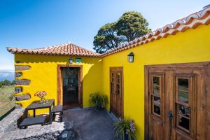 Foto dalla galleria di Casa Rural de Abuelo - Con zona habilitada para observación astronómica a Hoyagrande