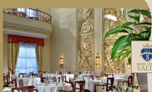 Restaurant o un lloc per menjar a Hotel Terme Salus