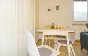 Φωτογραφία από το άλμπουμ του Amazing Apartment In Warwerort σε Friedrichsgabekoog +21 φωτογραφίες