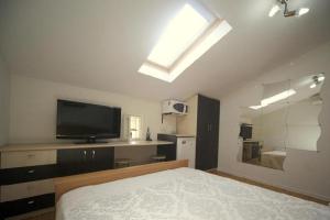 Kuchyň nebo kuchyňský kout v ubytování Haifa Guest House + 12 fotografií