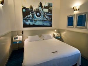 Postel nebo postele na pokoji v ubytování Sure Hotel by Best Western Milano