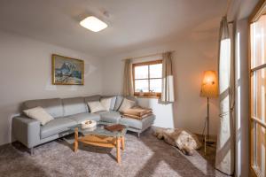 Posedenie v ubytovaní Appartement Waldruhe