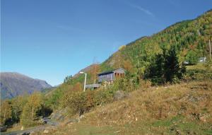 Gallery image of Stunning Home In Steinstø With Wifi in Øystese