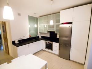 Kuchyňa alebo kuchynka v ubytovaní Apartament 'Aleks' Tykocin