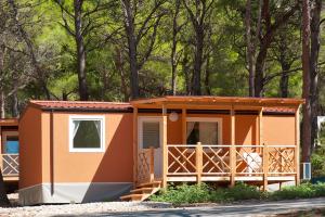 Fotografie z fotogalerie ubytování Mobile Homes Camp Baško Polje - Adriatic Kampovi v destinaci Baška Voda
