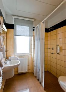 Vannituba majutusasutuses Hotel Kerpely