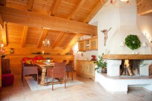 Fotografie z fotogalerie ubytování Boutique-Hotel Schmelzhof v destinaci Lech am Arlberg