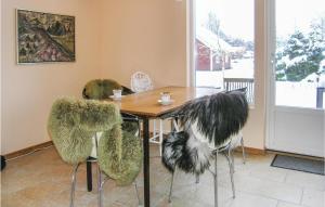 Φωτογραφία από το άλμπουμ του 2 Bedroom Cozy Home In Bolmsö σε Bolmsö