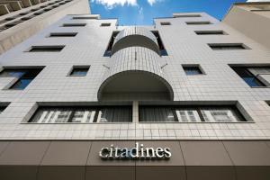 Budova, kde se aparthotel nachází