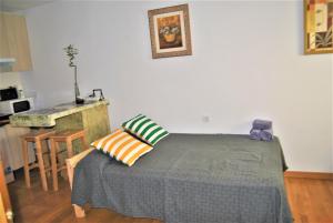 A kitchen or kitchenette at KHORS