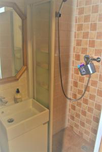 A bathroom at KHORS