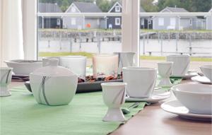 Galería fotográfica de Beautiful Home In Zerpenschleuse en Zerpenschleuse 19 fotos más