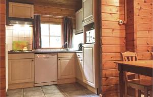 Gallery image of 4 Bedroom Lovely Home In Neede in Neede