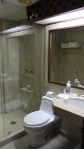 Koupelna v ubytování Hotel Plaza Kokai Cancún