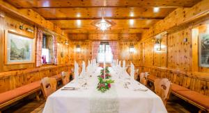 Fotografia z galérie ubytovania Hotel Brücklwirt v destinácii Niklasdorf