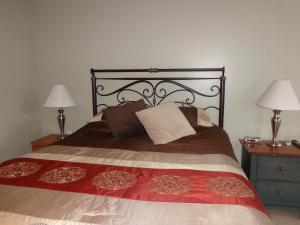 Postel nebo postele na pokoji v ubytování Happy Motel