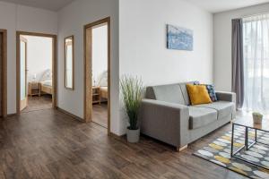 Ein Sitzbereich in der Unterkunft Apartmány Anička