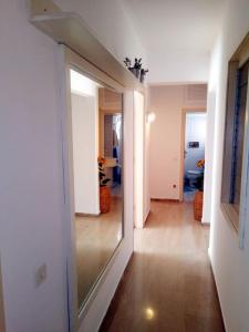 Fotografia z galérie ubytovania Beautiful Apartment -up to 4 guests- close to City Centre! v Solúne
