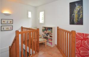エーグ・モルトにあるStunning Home In Aigues-mortes With Wifi, Outdoor Swimming Pool And 3 Bedroomsのギャラリーの写真