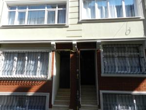 The building in which Az apartmant is located